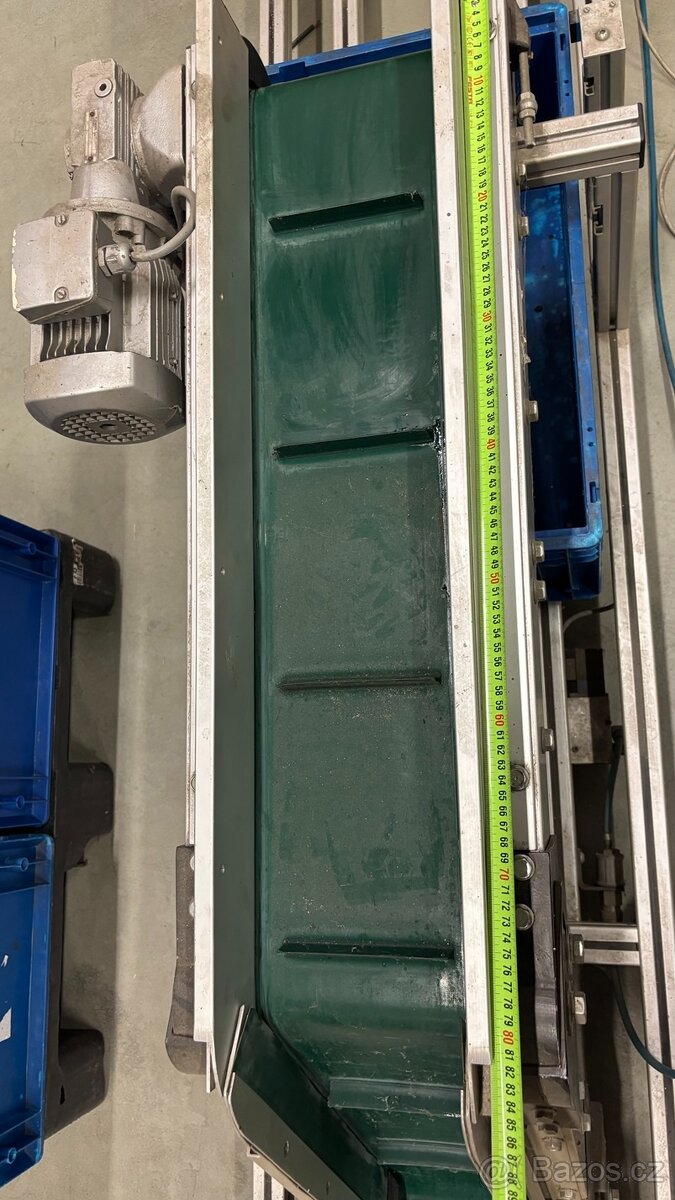 Pásový dopravník s programováním - 6