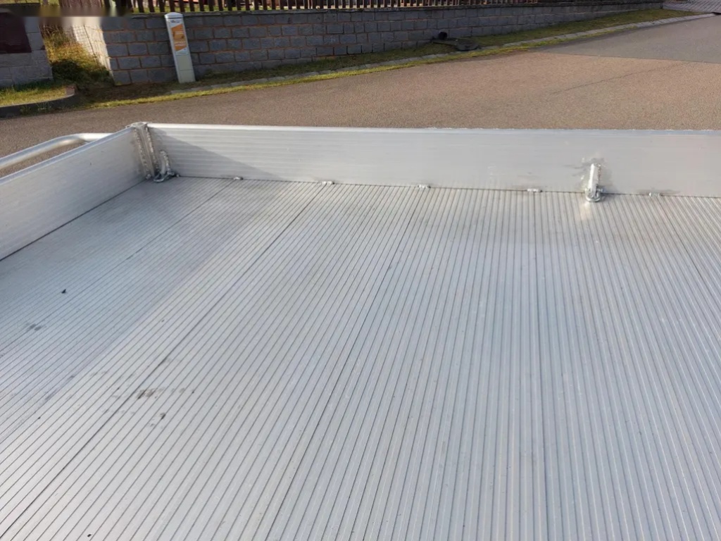 celohliníkový přepravník bagrů - 6