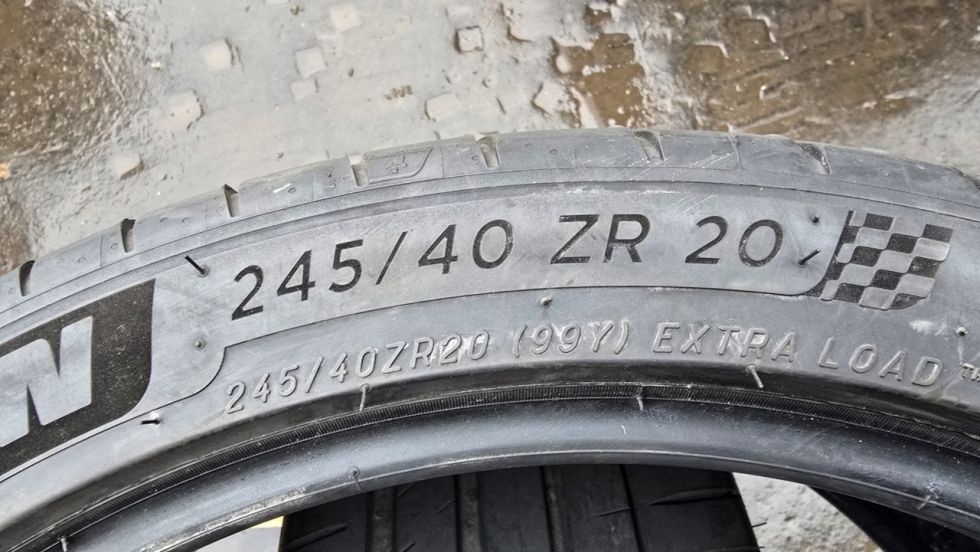 Letní pneu 245/40/20 Michelin - 6