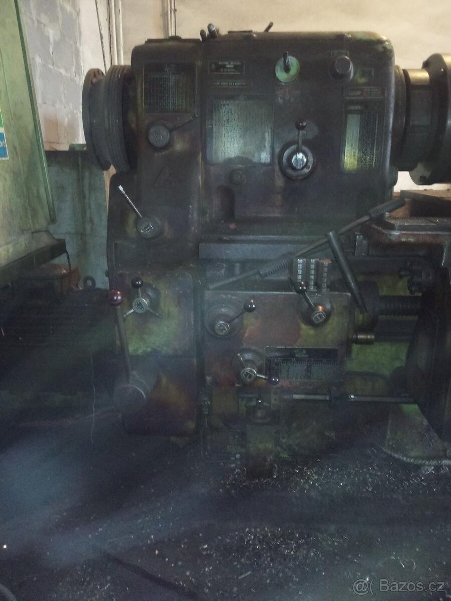 Hrotový soustruh TOS SU 80 A/3500 - 6