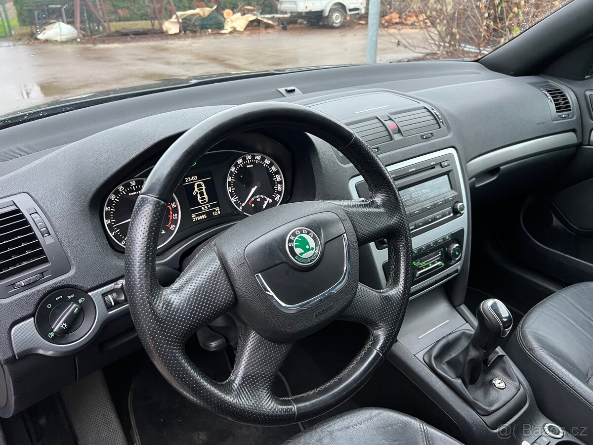 Škoda Octavia Scout,2.0TDi,103KW,4x4, 220.000km - 6