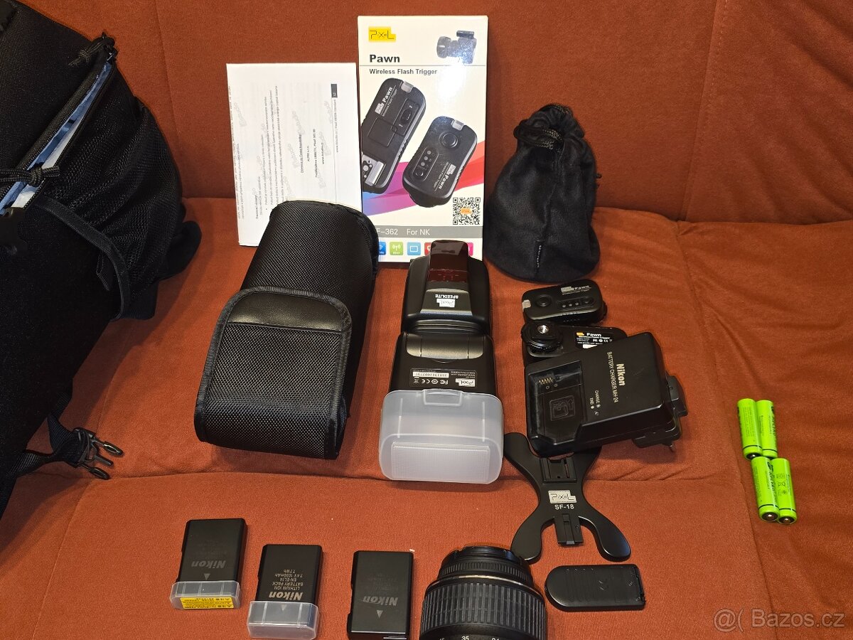 NIKON D5100 + příslušenství - 6