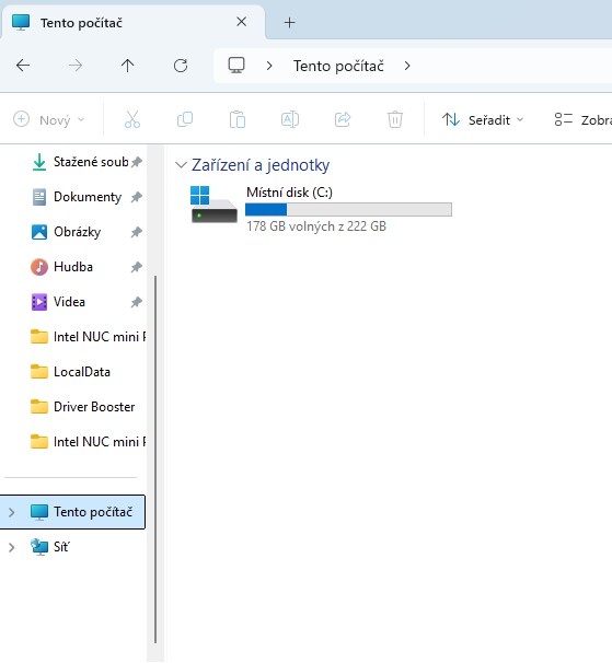 Intel NUC D34010WYKH mini multimedia,i3-4010U,WIN 11,SSD 240 - 6