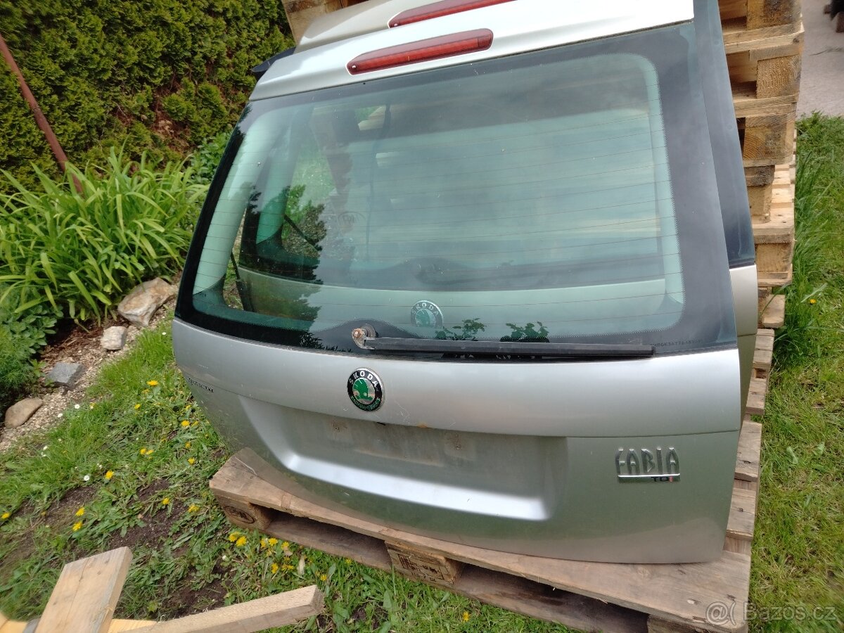 Fabia kombi dveře kufru - 6