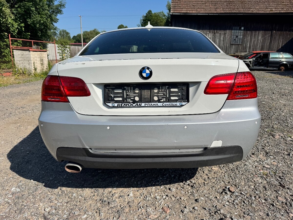 BMW E92 320xd Mpaket / nahradni dily - 6