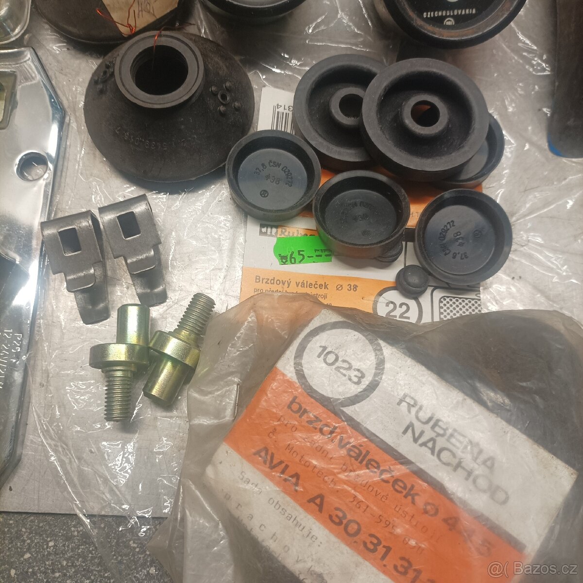 AVIA NÁHRADNÍ DÍLY - 6