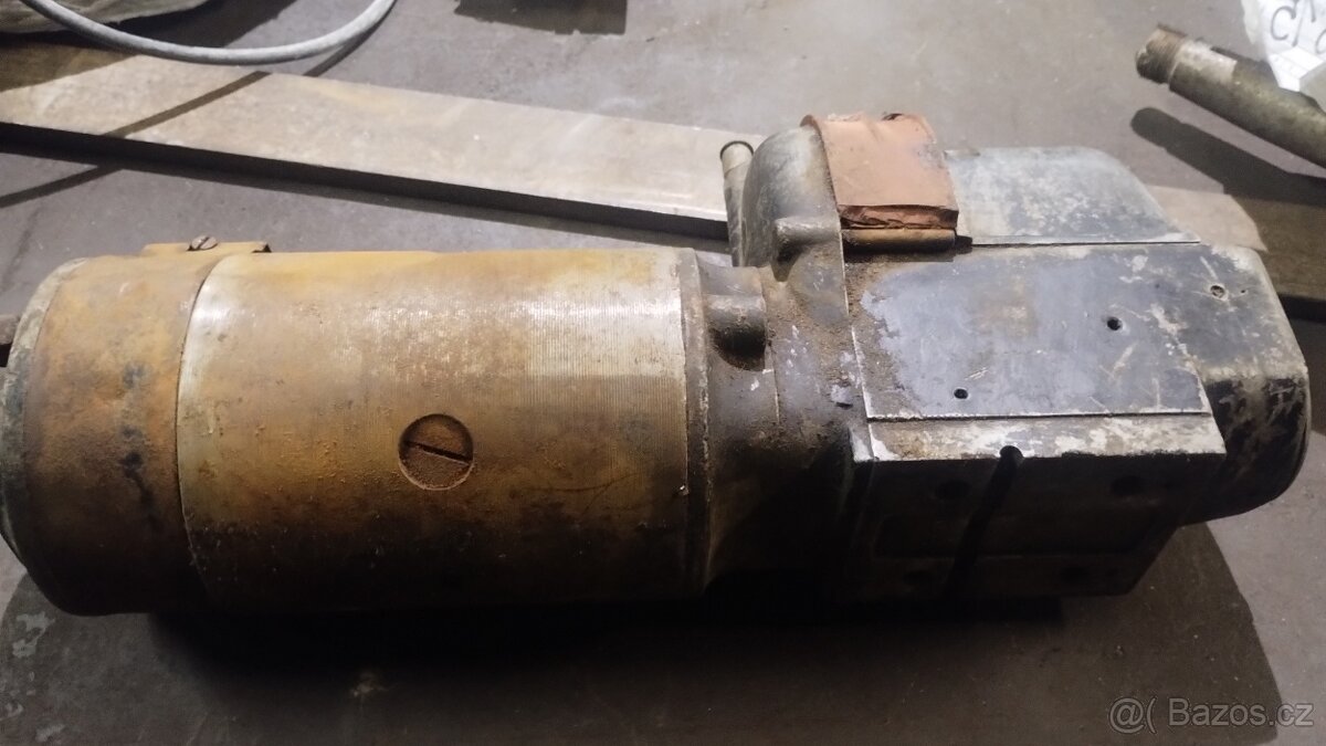 Rozdělovač,dynamo Scintilla - 6