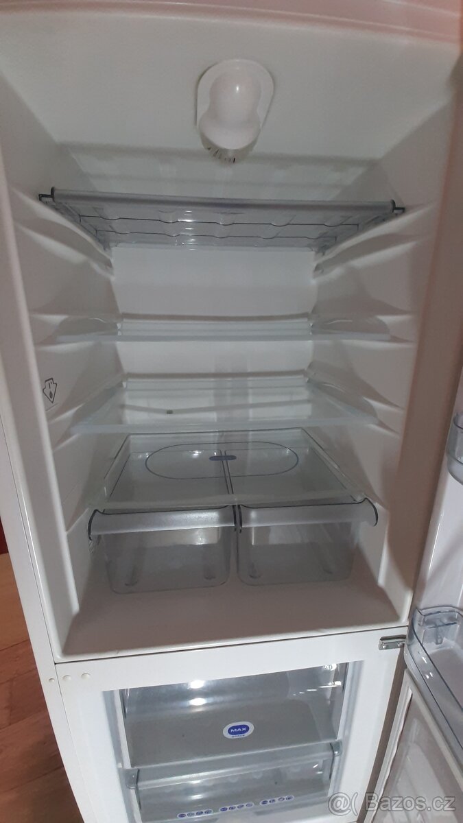 Lednice s mrazákem - 6
