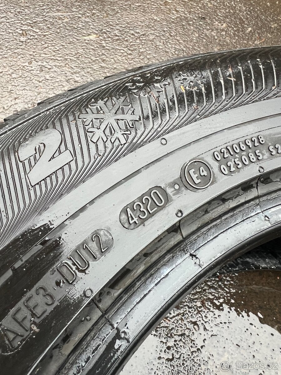 Sada zimních pneumatik Semperit a Pirelli |215/65/17| - 6