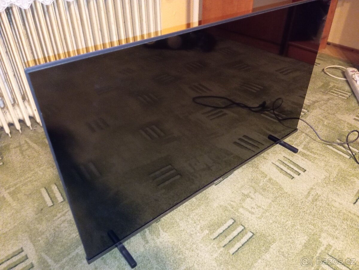 Hisense Qled Smart TV - 6