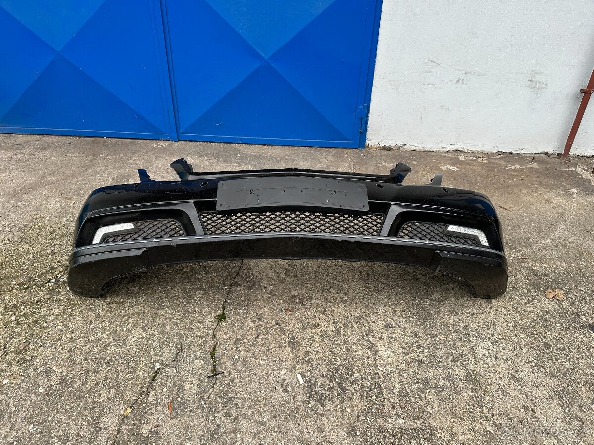 Přední nárazník kompletní Mercedes Benz E do 2010 - 6