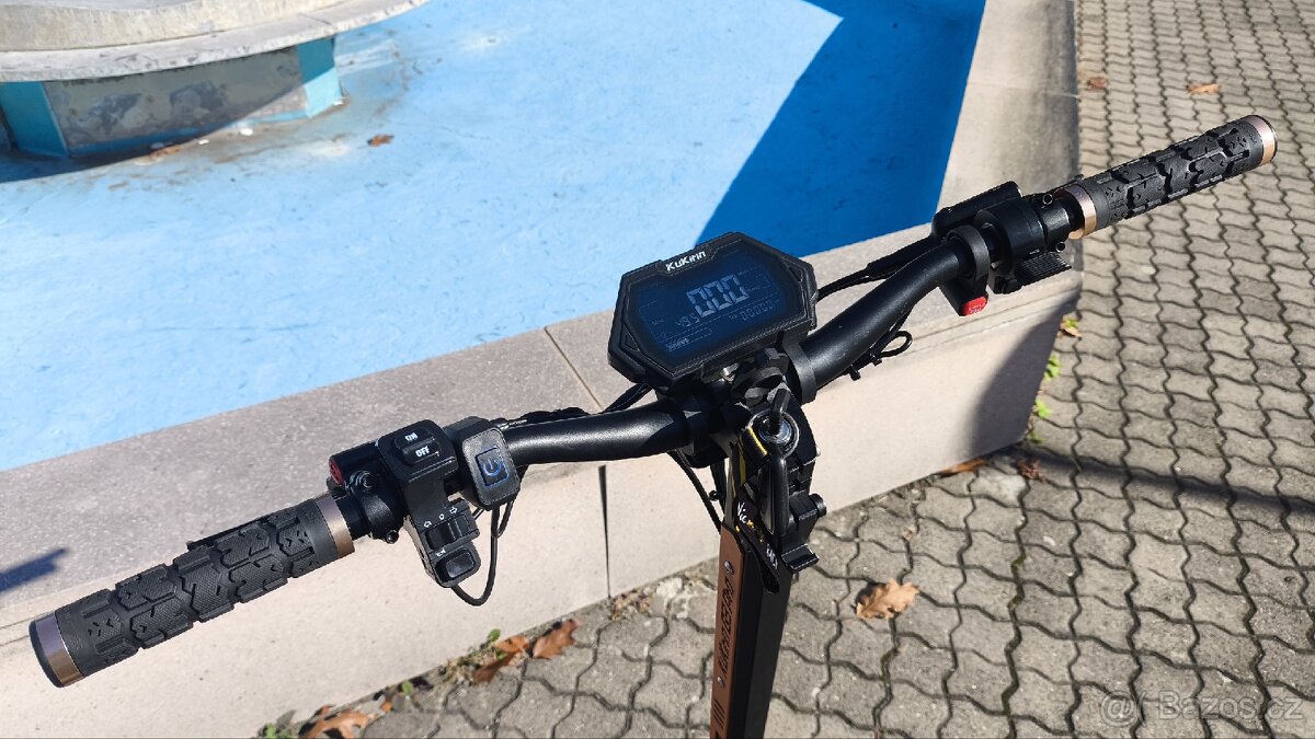 Elektrokoloběžka - 6