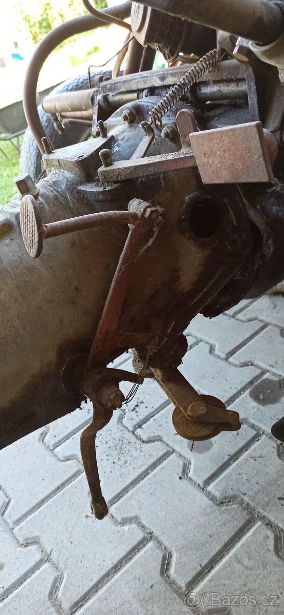 Tatra 57 - převodovka, diferenciál, hlavní tyč - 6