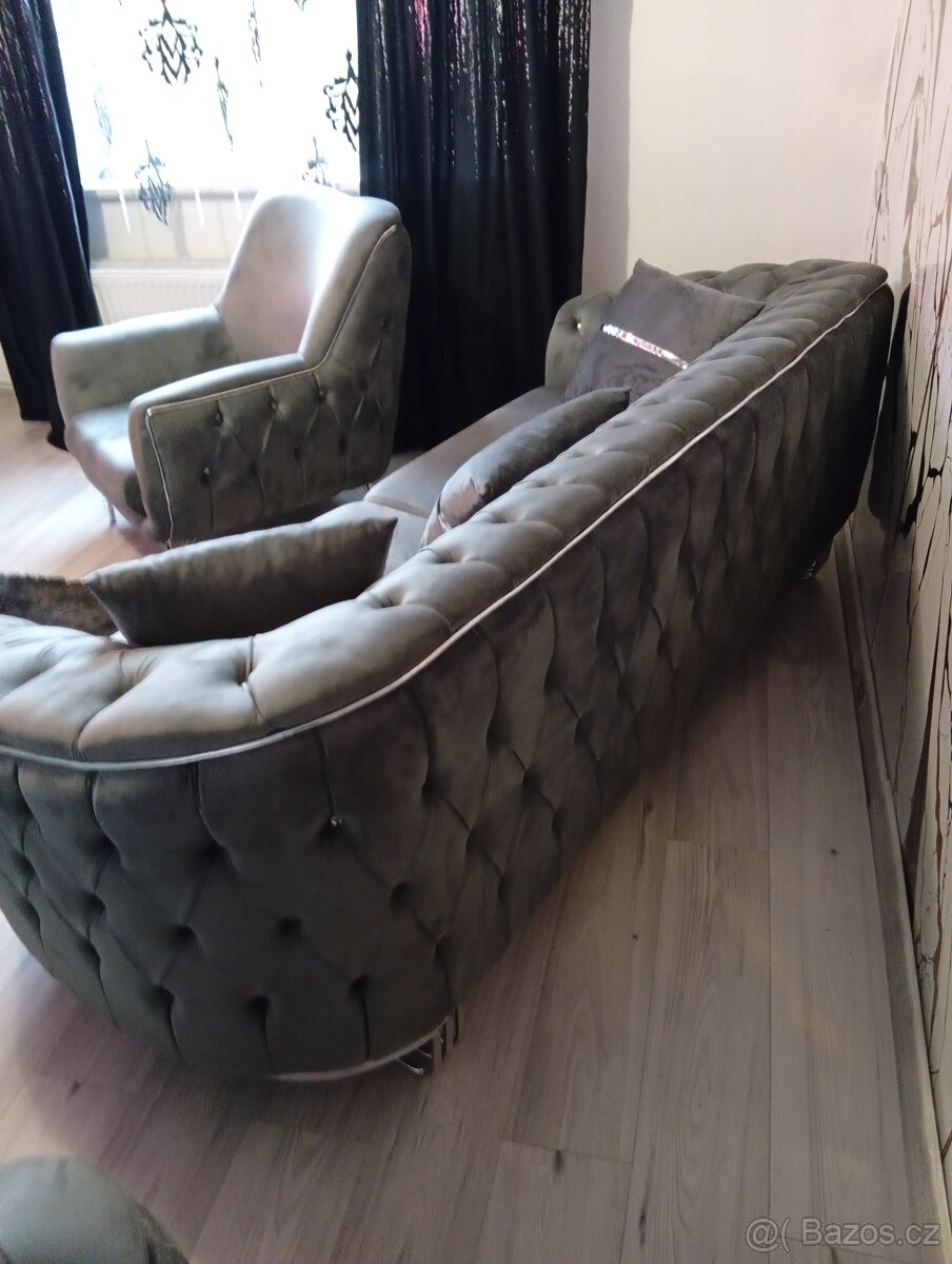 Prodám novou Luxusní sedací soupravou 3+3+1 - 6