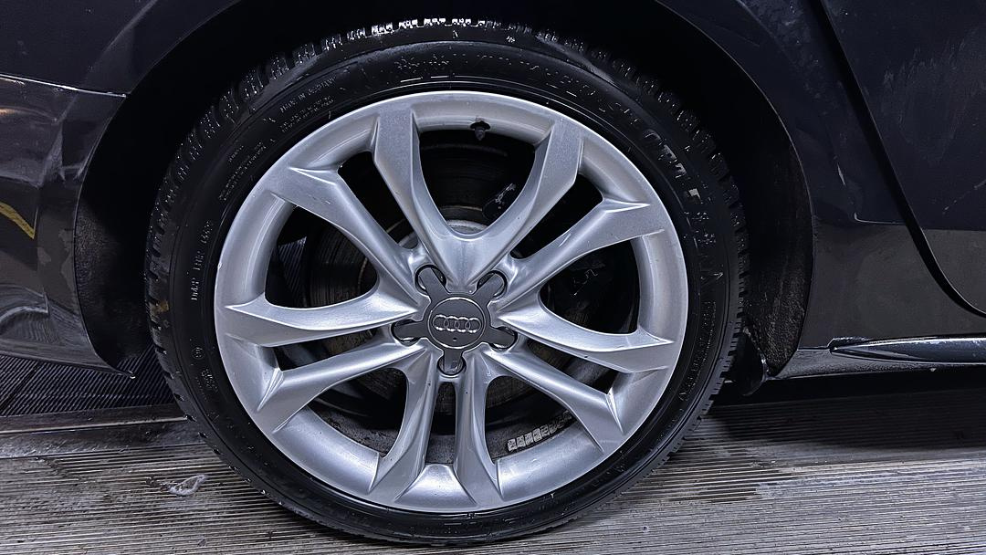 Vůz na náhradní díly Audi A4 S4 8K avant 2011 CAKA MSE LZ9Y - 6