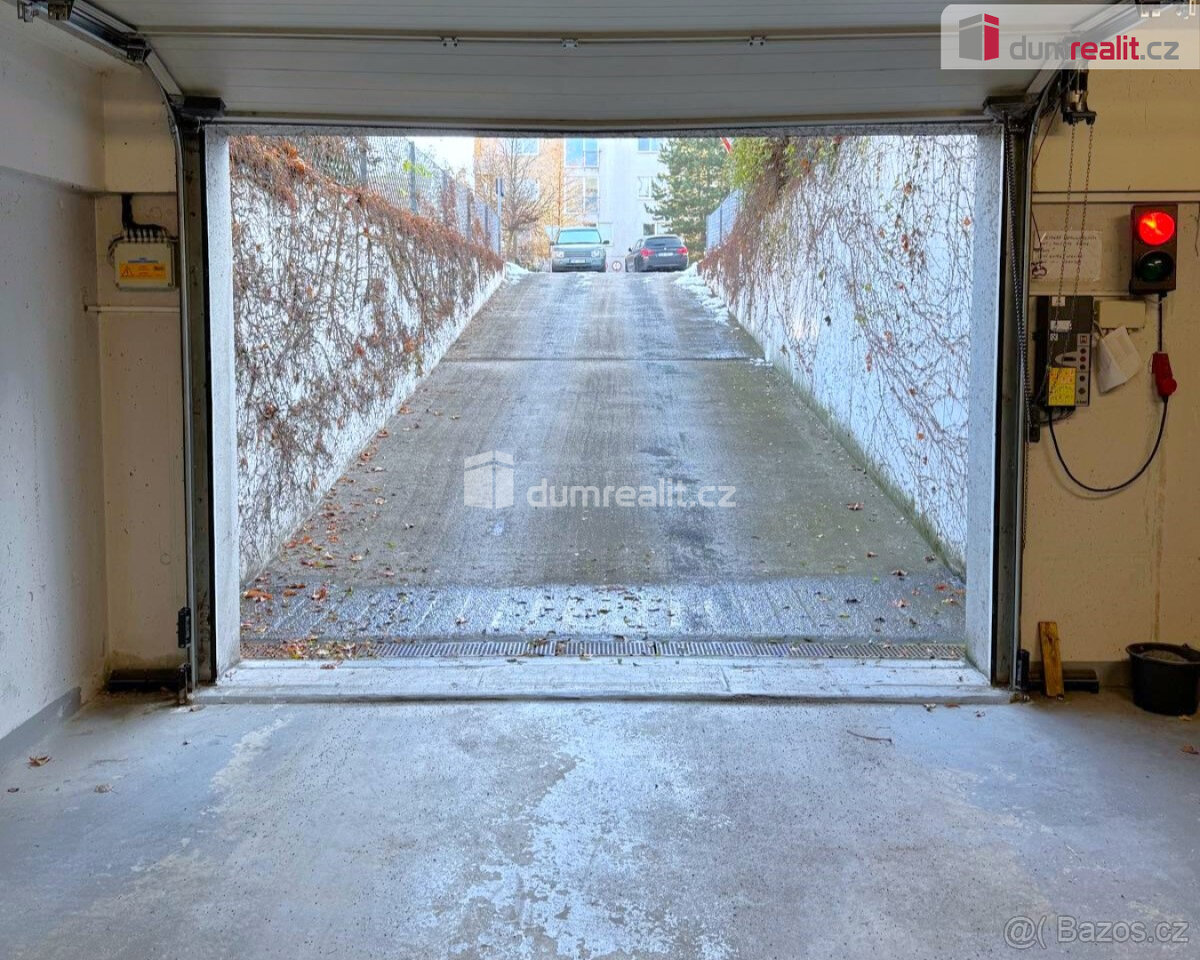 prodej garážového stání 16 m2, Pod Nouzovem, Semická, Kbely - 6