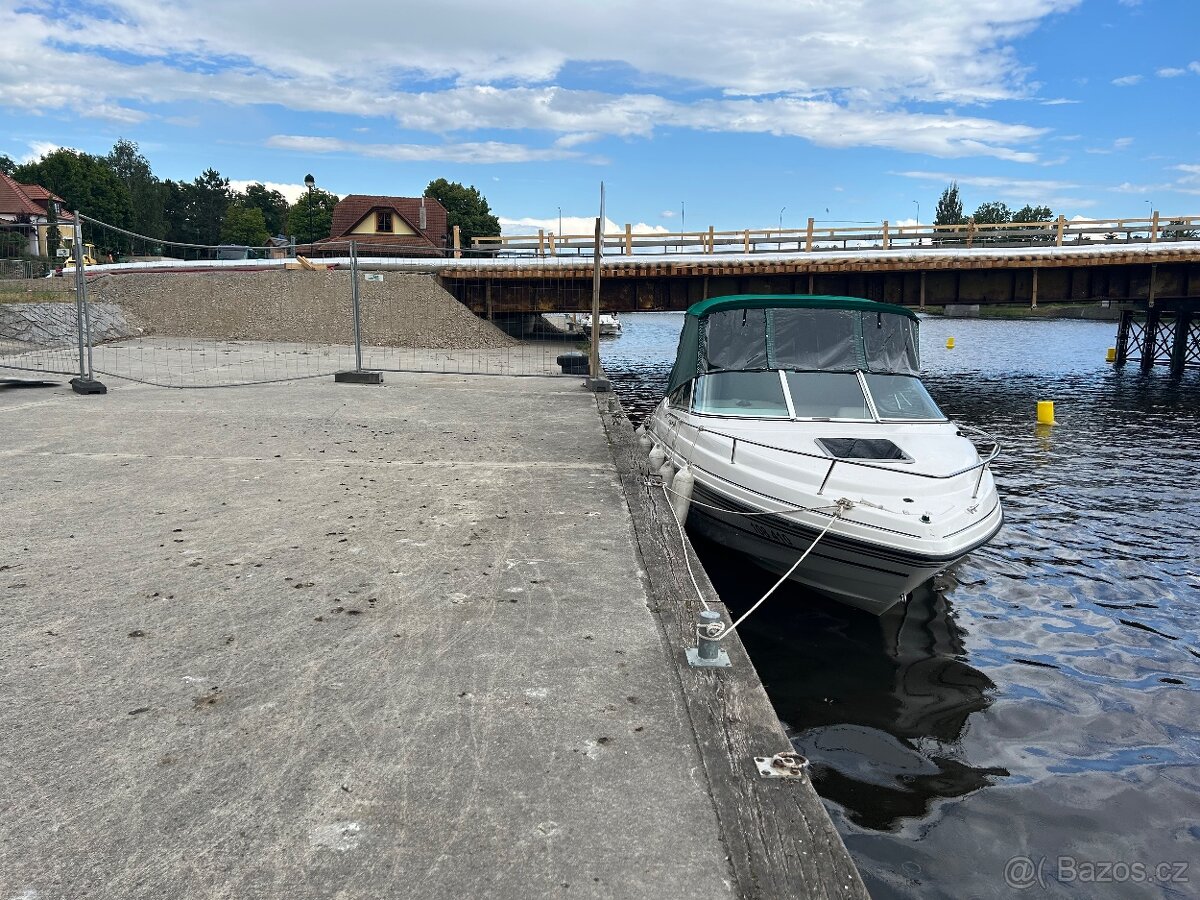 Motorový kajutový člun - 6