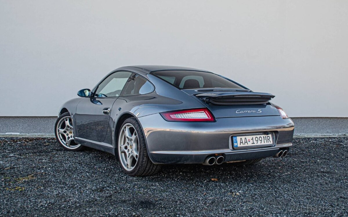 Porsche 911 (997) Carrera S 3.8 - 6