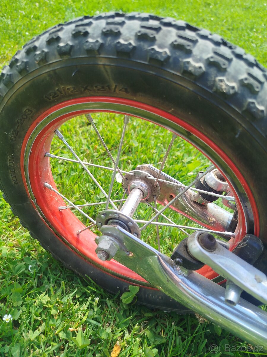 Koloběžka s nafukovacími koly 12". - 6