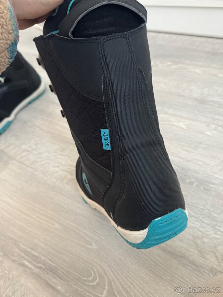 Snowboardové boty Gravity vel. 39,5 - 6