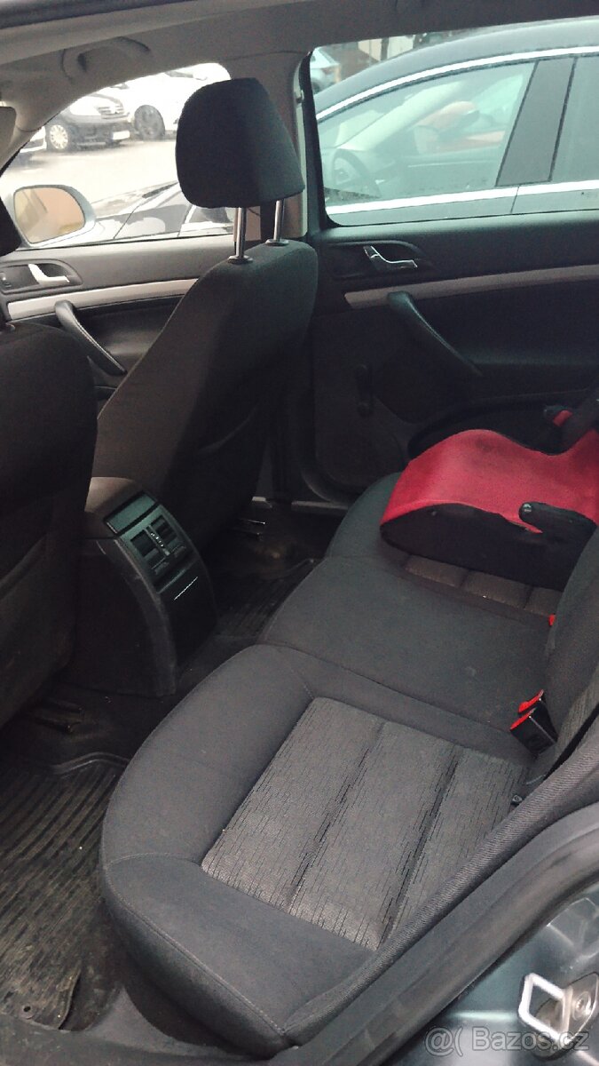 Škoda Octavia 2- 2012 2.0L 400000km - 6