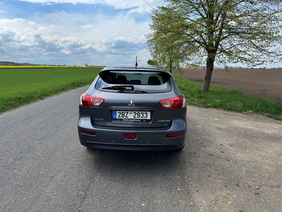 Mitsubishi Lancer 1,8 Automat rok 2009 - 6