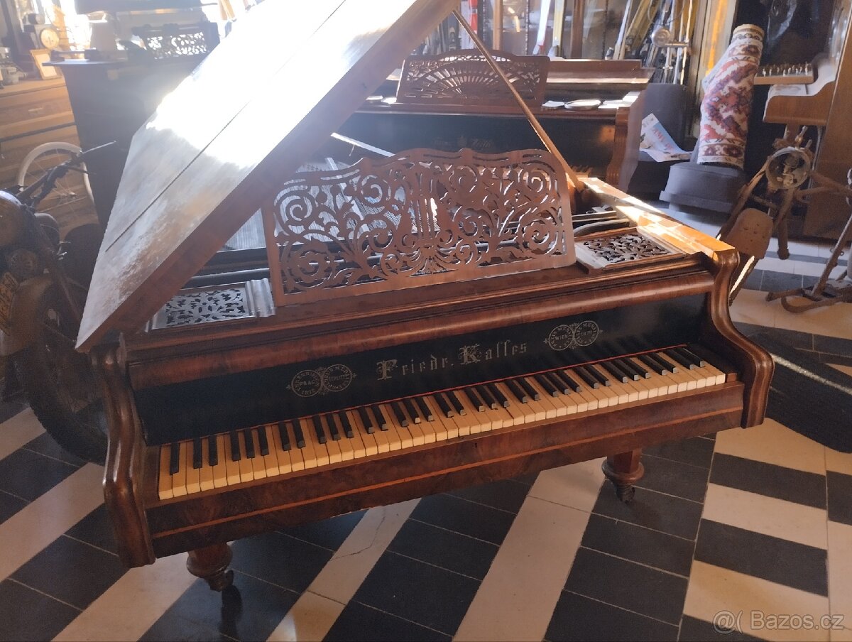 Historické piano FRIEDR KALLRS - vyrobeno před rokem 1890 - 6