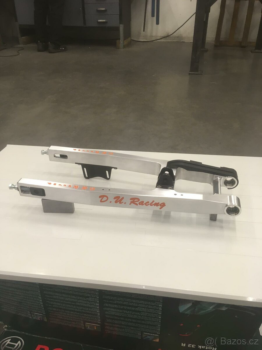 Ktm SX 50 prodloužená kyvná vidlice - 6