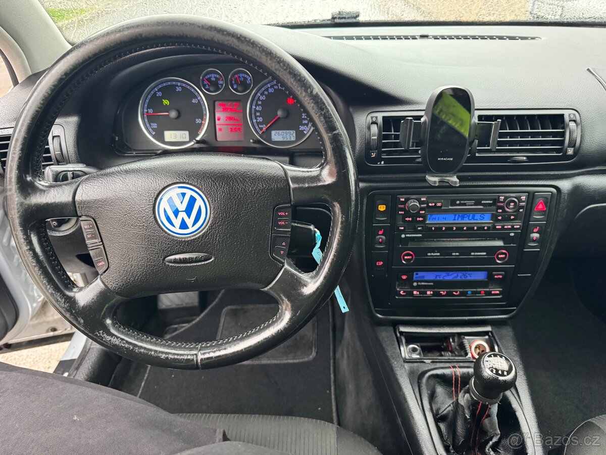 VOLKSWAGEN PASSAT B5.5 1.9TDI 74KW COMFORT - 6