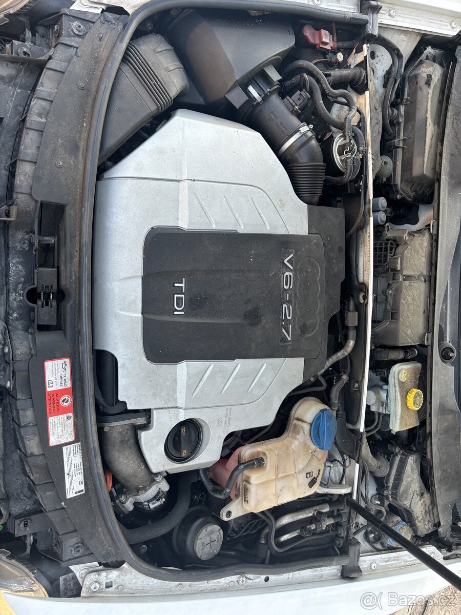 Audi A6 4f 2.7tdi V6 díly - 6