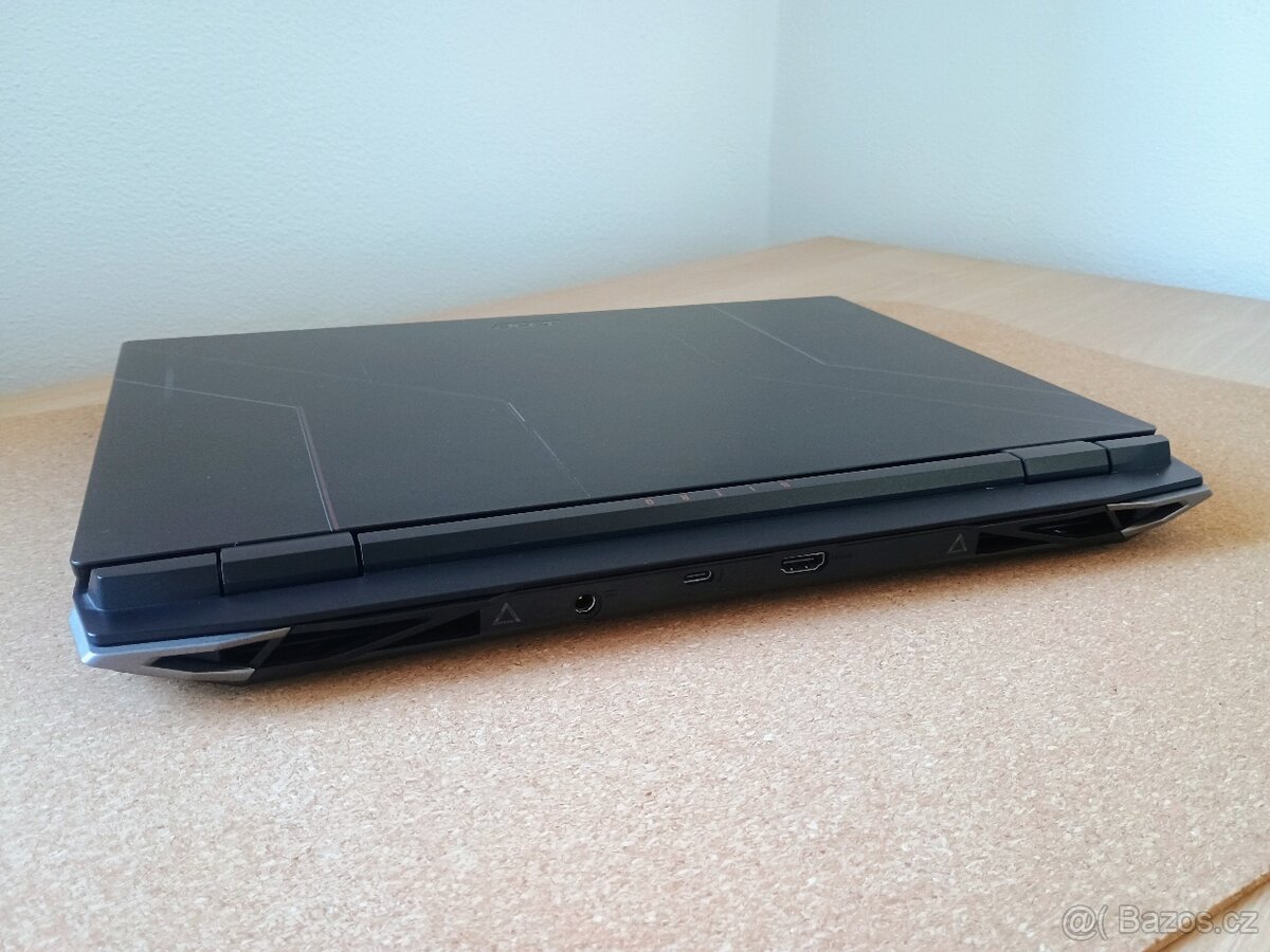 Herní notebook Acer Nitro 5 (2024) - TOP stav, V ZÁRUCE - 6