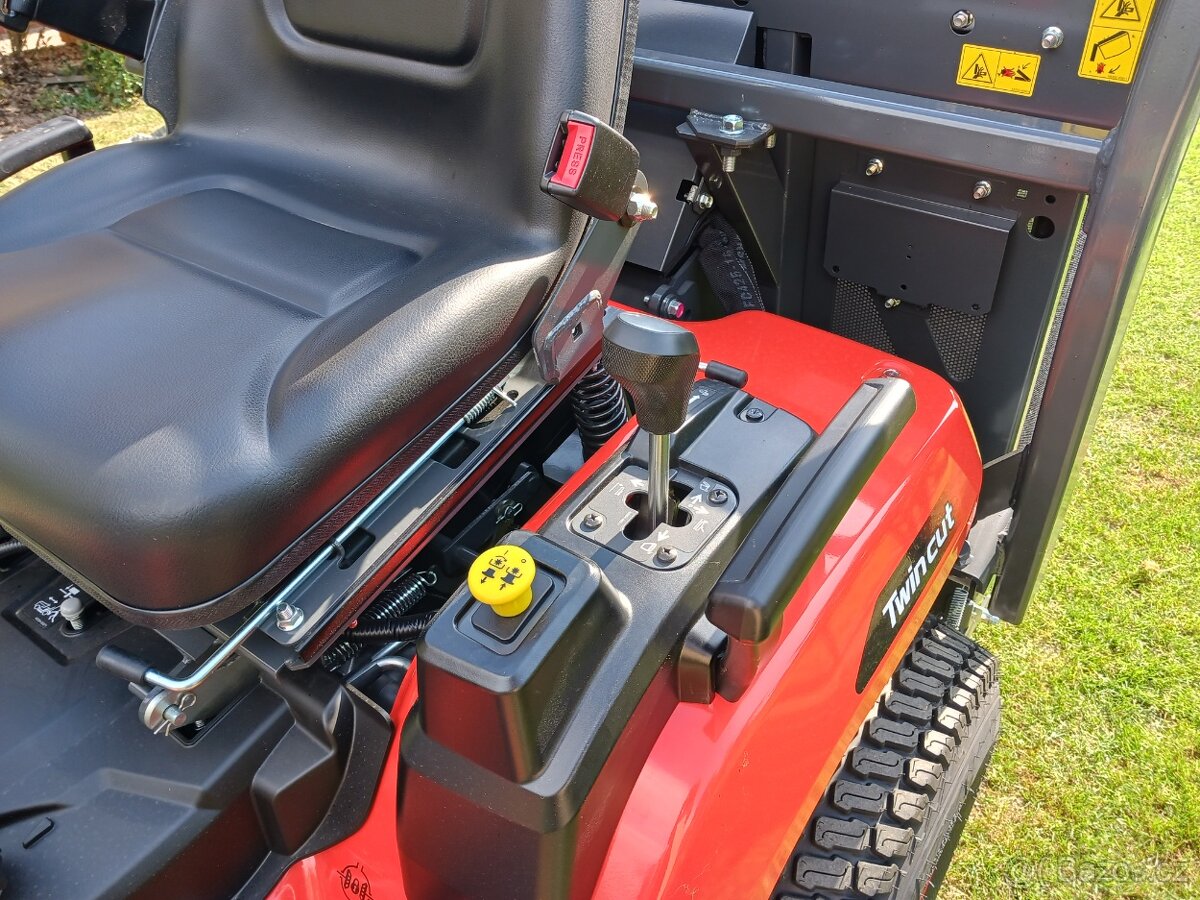 Zahradní traktor Kubota G 231 LD - 6