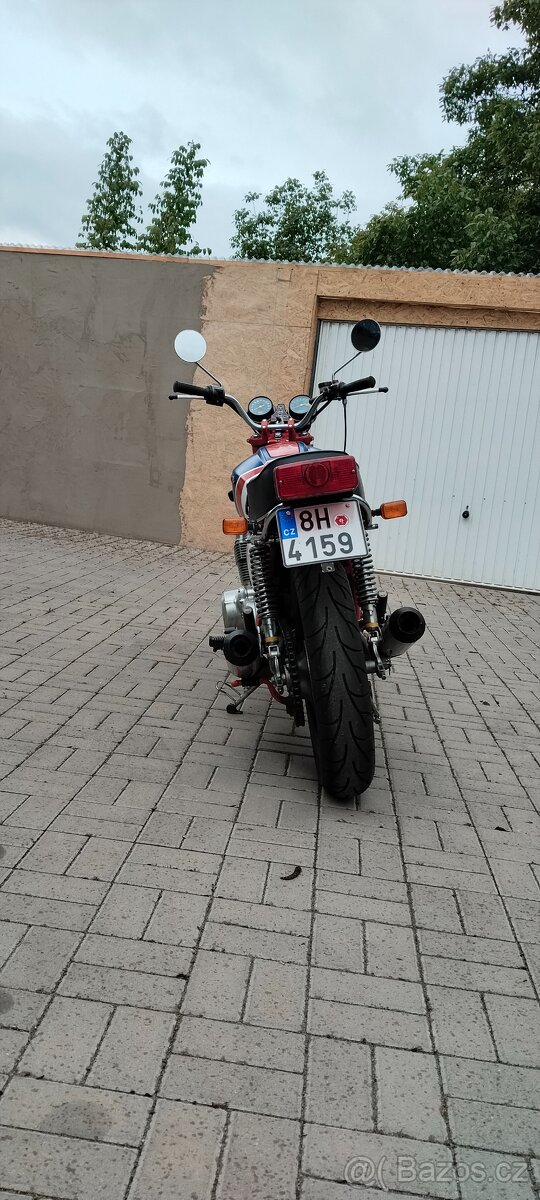 Honda CB 750 - 6