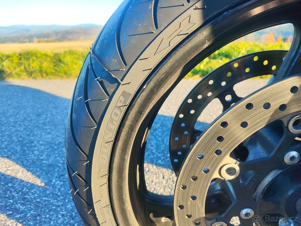 Suzuki GSX 1250 FA - 6