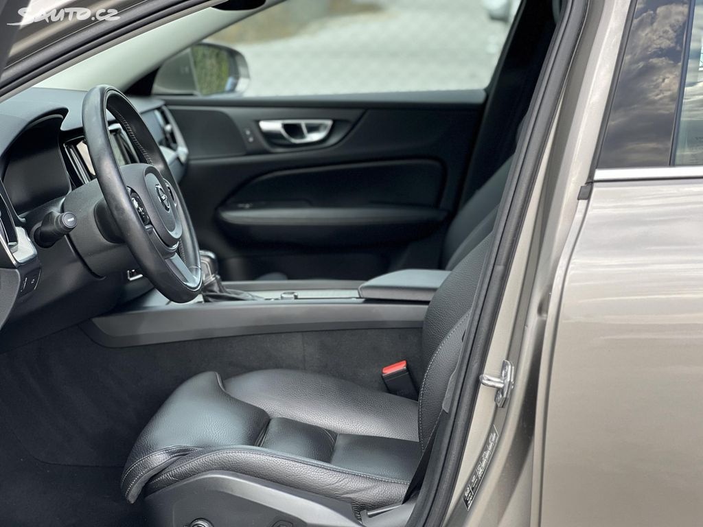 🚗 Volvo V60 2.0 D4 INSCRIPTION AUTOMAT ALU - 6