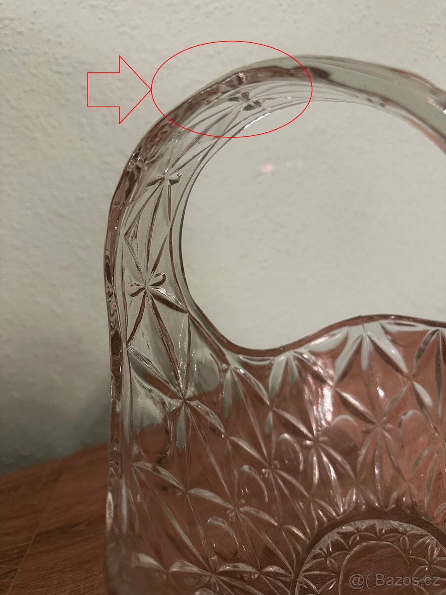 Skleněný košík - 6