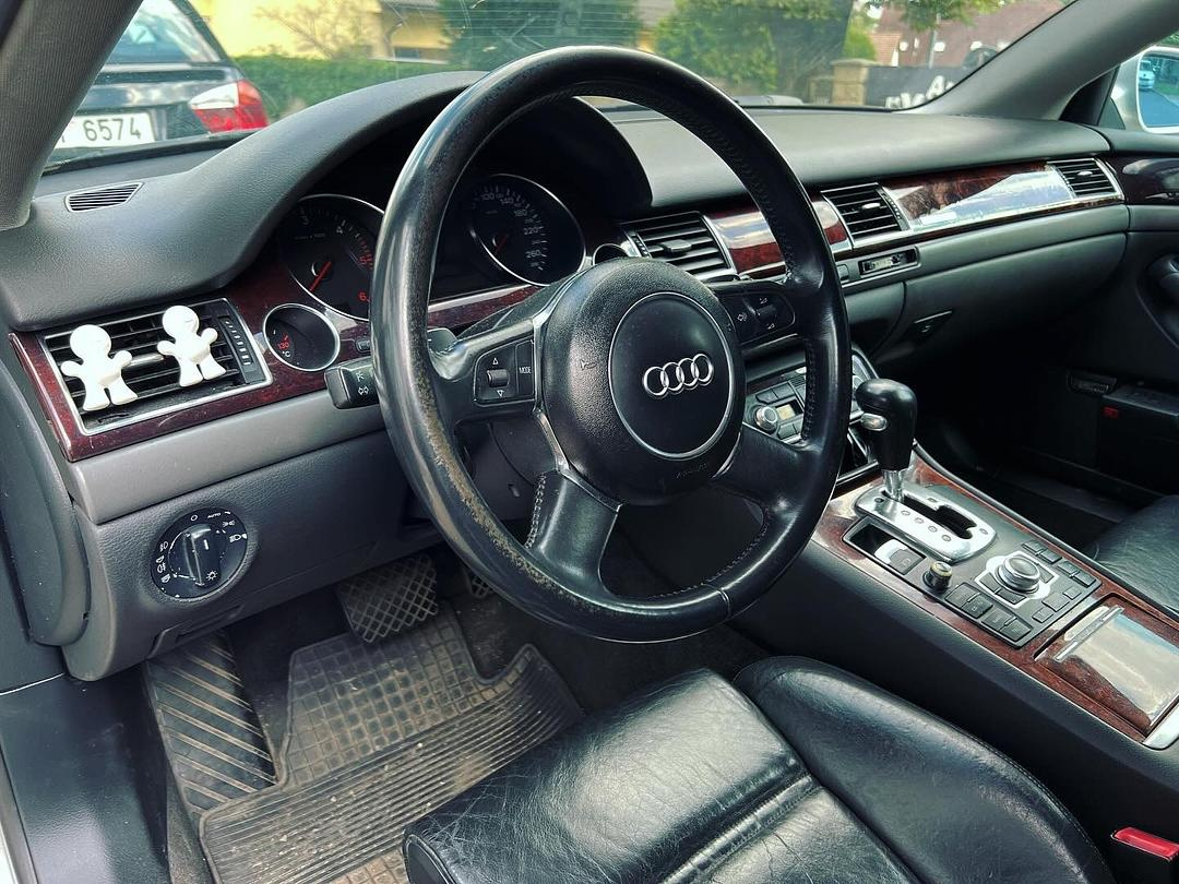 Vůz na náhradní díly Audi A8 4E D3 sedan 2005 ASB GZV LY7W - 6