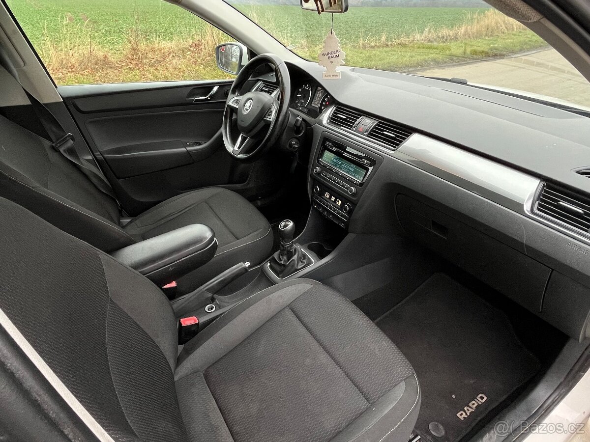 ŠKODA RAPID SPACEBACK 1.2tsi - jen 180tis. km - 6
