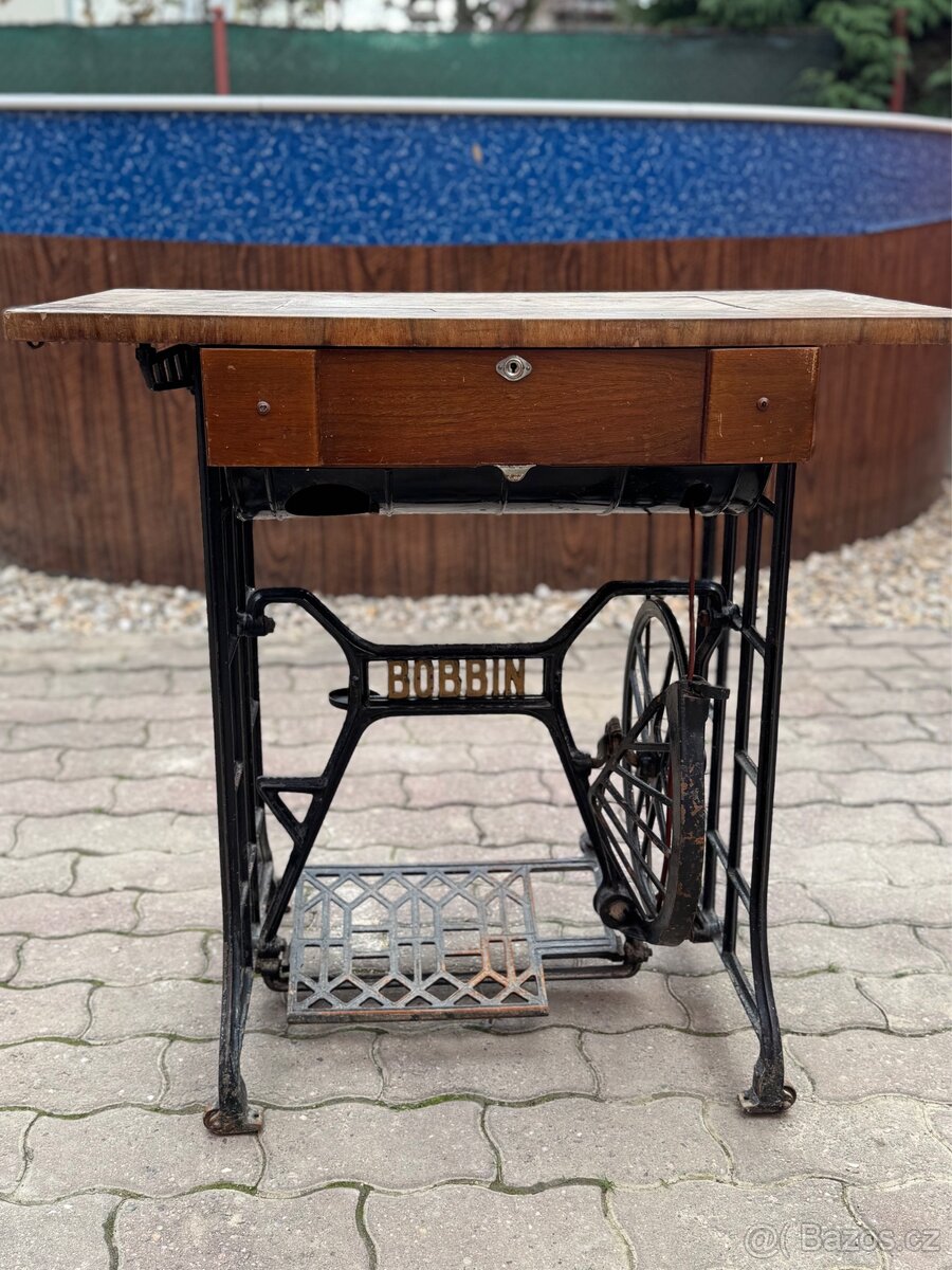 Šicí stroj Bobbin - 6