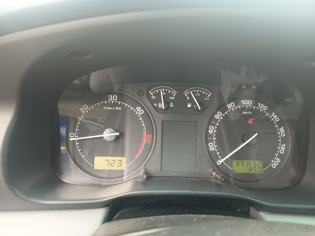 Škoda Octavia 1, 1.9 SDI rotačka 2002 - 6