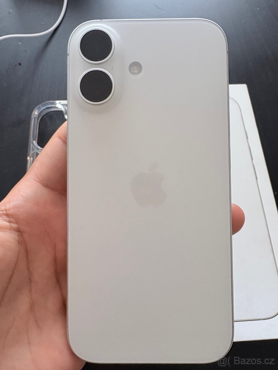 iPhone 17 white storage 256GB - 6