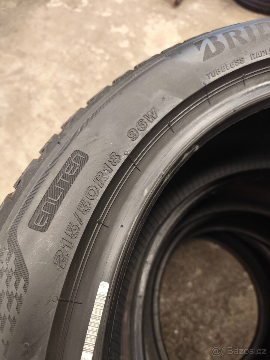 215/50/18 - 6