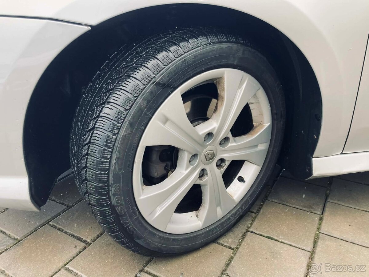 Renault Laguna 3 2.0dci - 6