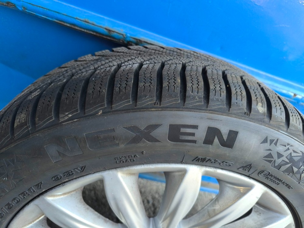 Ford Galaxy 2.0 TDCI + nové zimní pneu. r.v. 2014 - 6