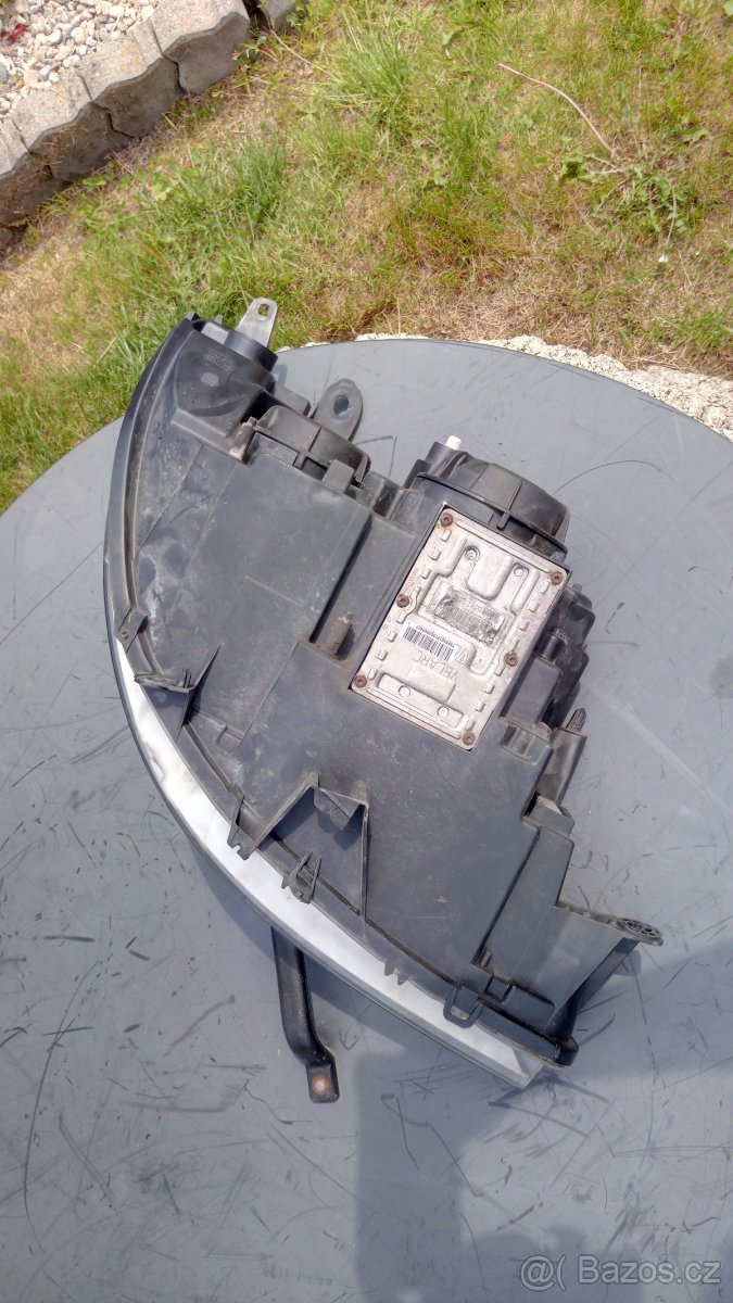 Levé přední xenonové světlo Peugeot 807 - 6