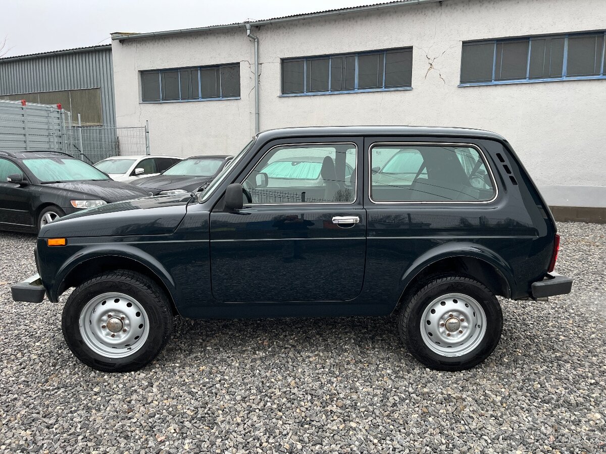 Lada Niva 4x4 - 6