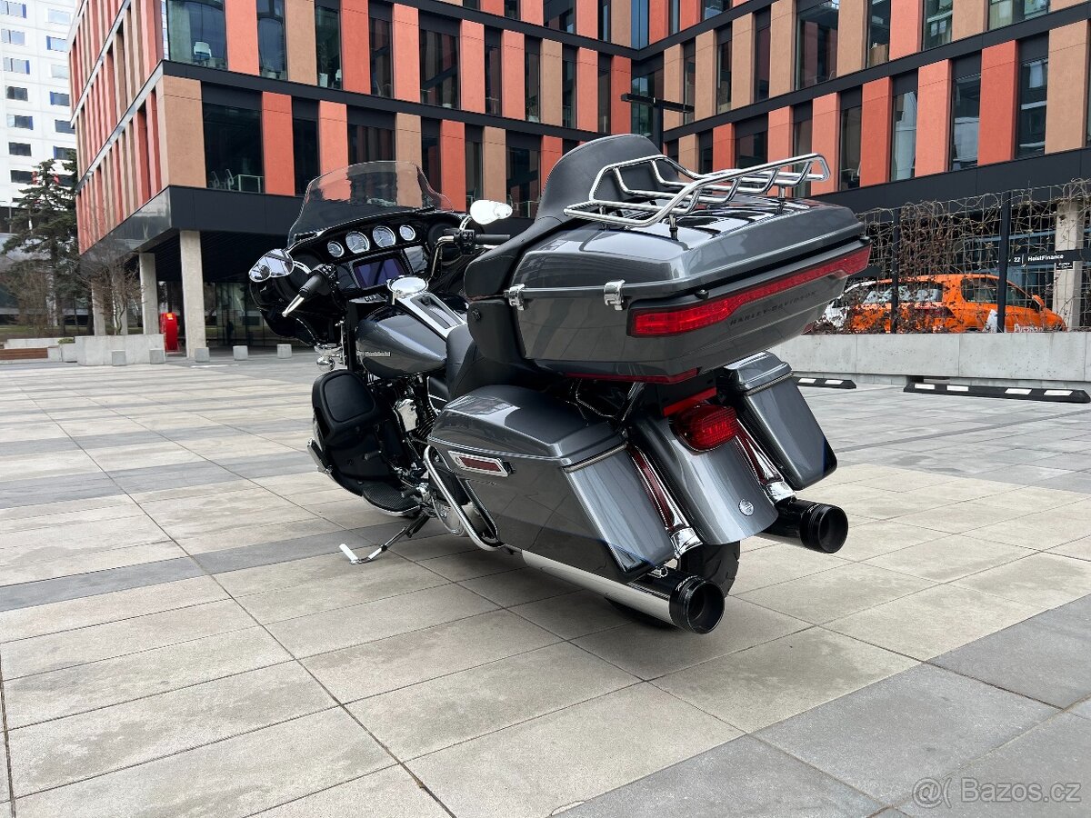 Harley-Davidson Touring Electra Glide Ultra Limited - 6
