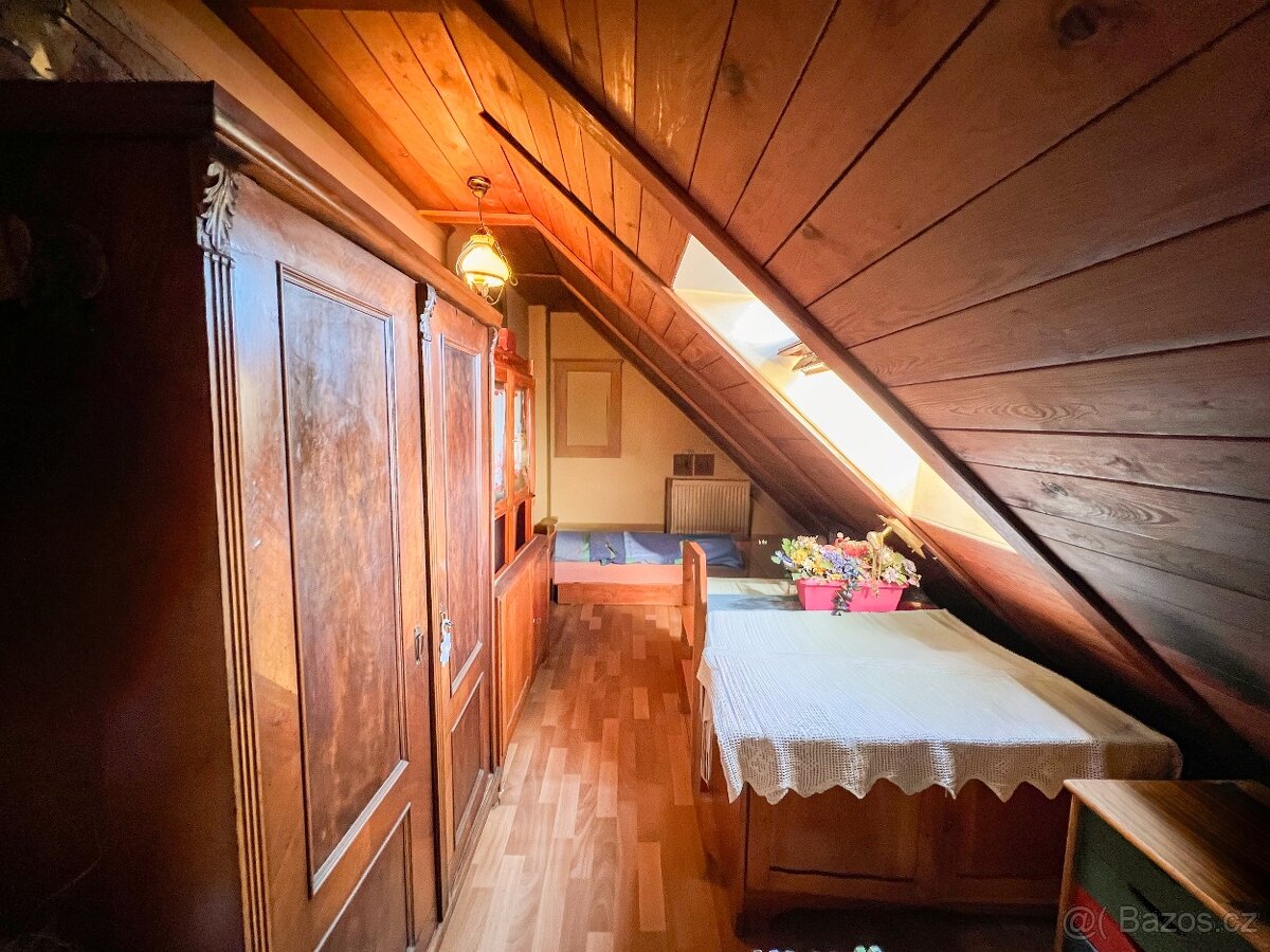 Prodej dvougeneračního domu ve Švihově - 6