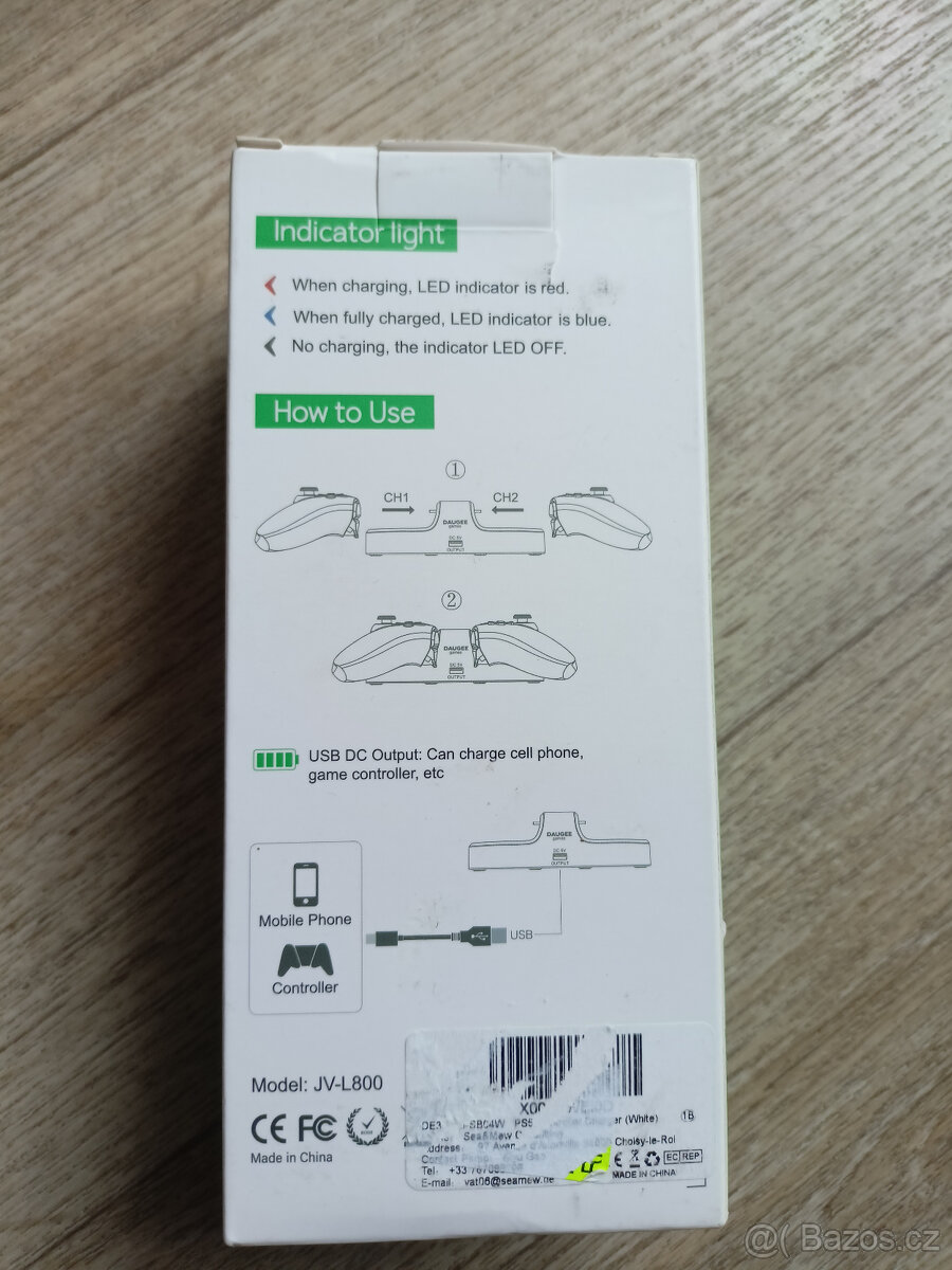 Nabíjecí stojánek na 2 ovladače PS5 - 6