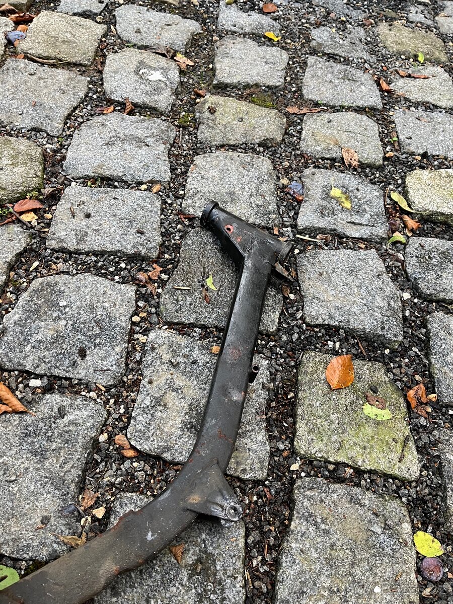 Kostra/rám Jawa pionýr 555 - 6